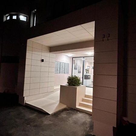 Summit Stay Apartment Boekarest Buitenkant foto