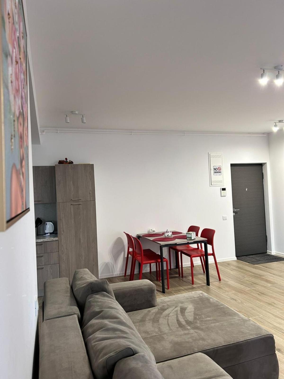 Summit Stay Apartment Boekarest Buitenkant foto